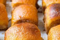 Easy 4-Ingredient Cinnamon Sugar Rolls