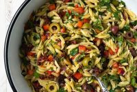 Tangy Mediterranean Orzo Medley