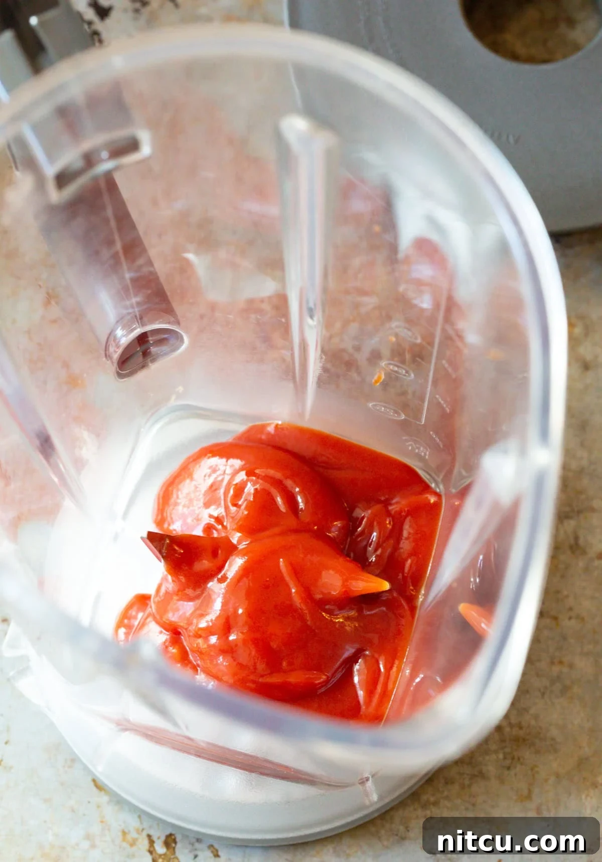 Ingredients for catalina dressing in a blender.