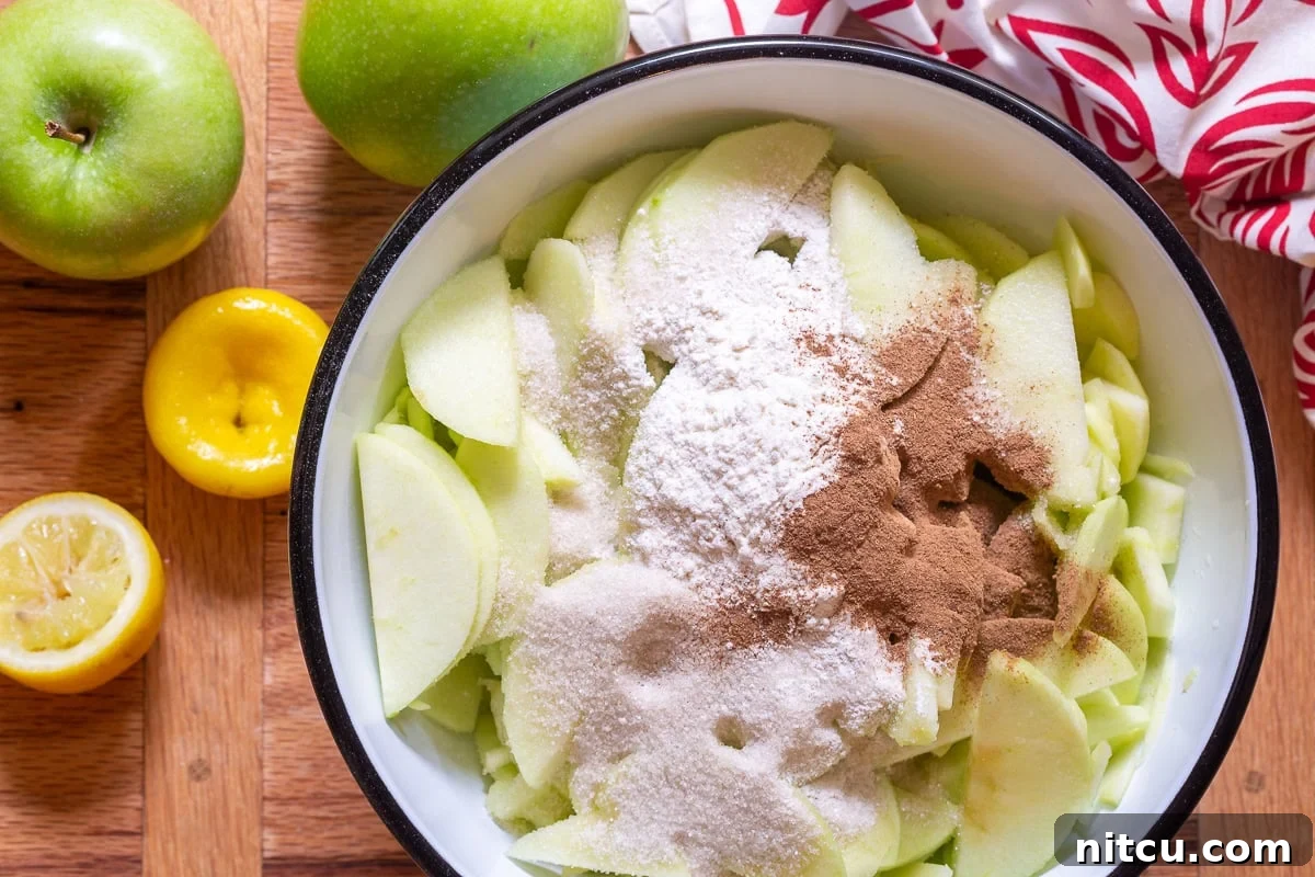 Freshly sliced apples for pie