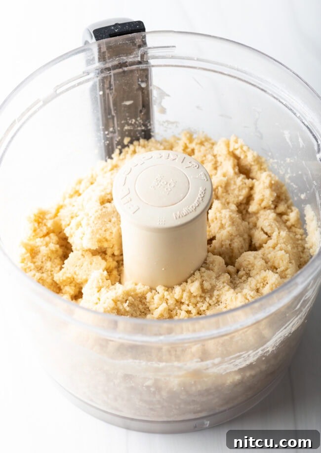 Expert Tips for Making a Flaky Almond Pie Crust