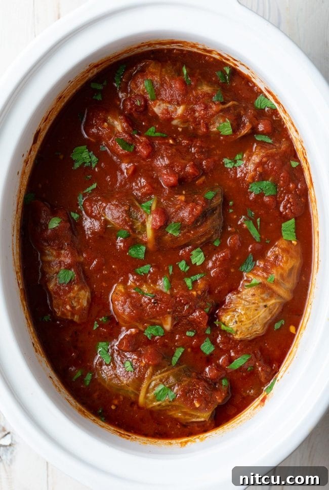 Golumpki Recipe - the best crockpot polish cabbage rolls recipe